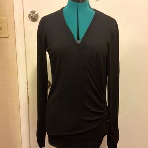 le chateau Womens lightweight Sweater Black CRISCROSS FRONT extra button includ.